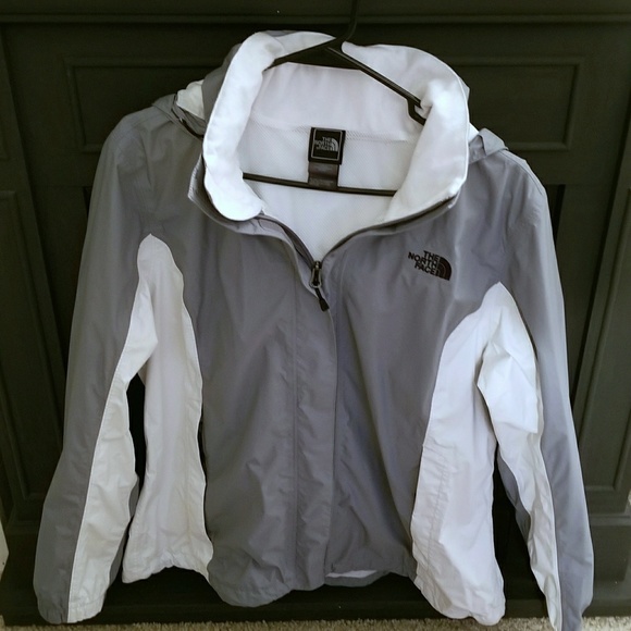 The North Face Jackets & Blazers - NWOT The North Face Dryvent Gray & White Rain Coat